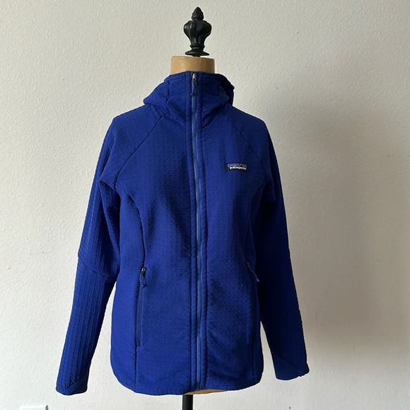 Patagonia Jackets & Blazers - Patagonia sz S R2 Techface Fleece Blue Hoody Jacket  blue zip front hooded